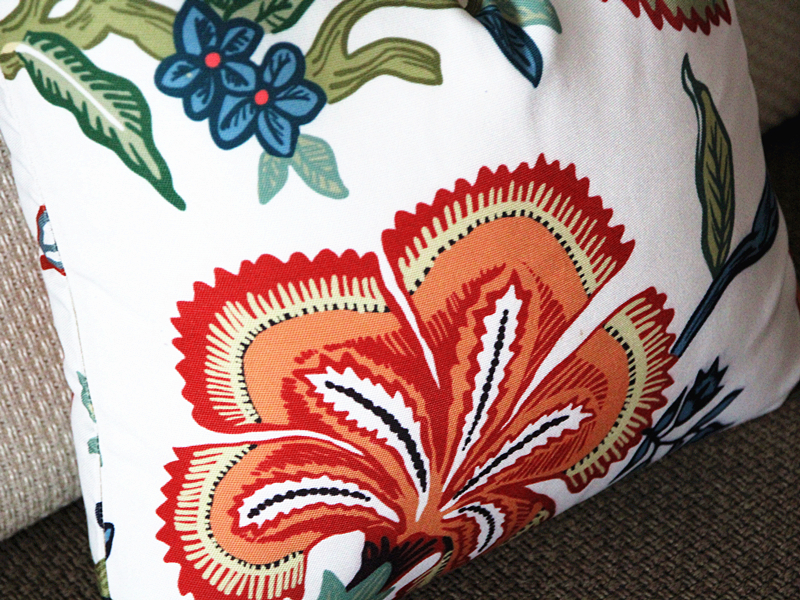 classic design chartreuse green citrine yellow gold blue peacock spark